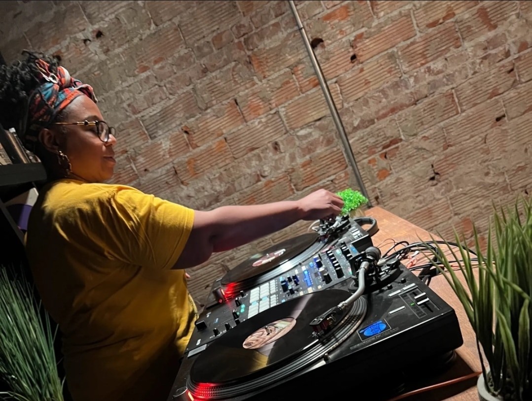 Straight Through provides space for healing, connection